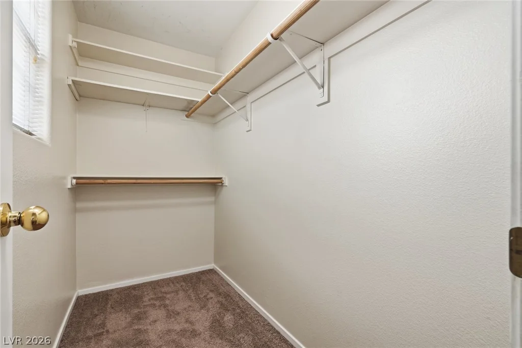 2520 Sierra Luna, Las Vegas, NV 89106