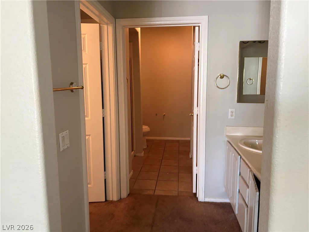 3940 Quiet Pine, Las Vegas, NV 89108