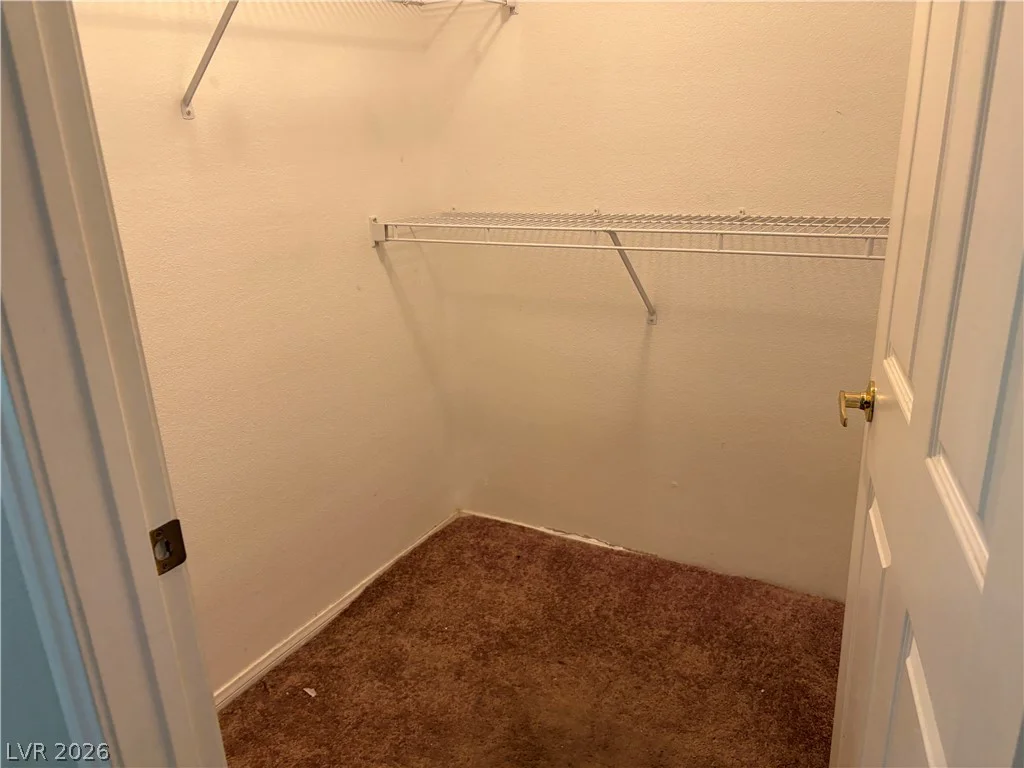 3940 Quiet Pine, Las Vegas, NV 89108