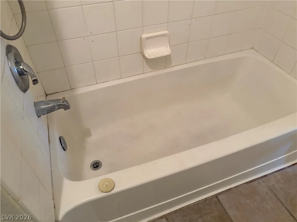 3940 Quiet Pine, Las Vegas, NV 89108