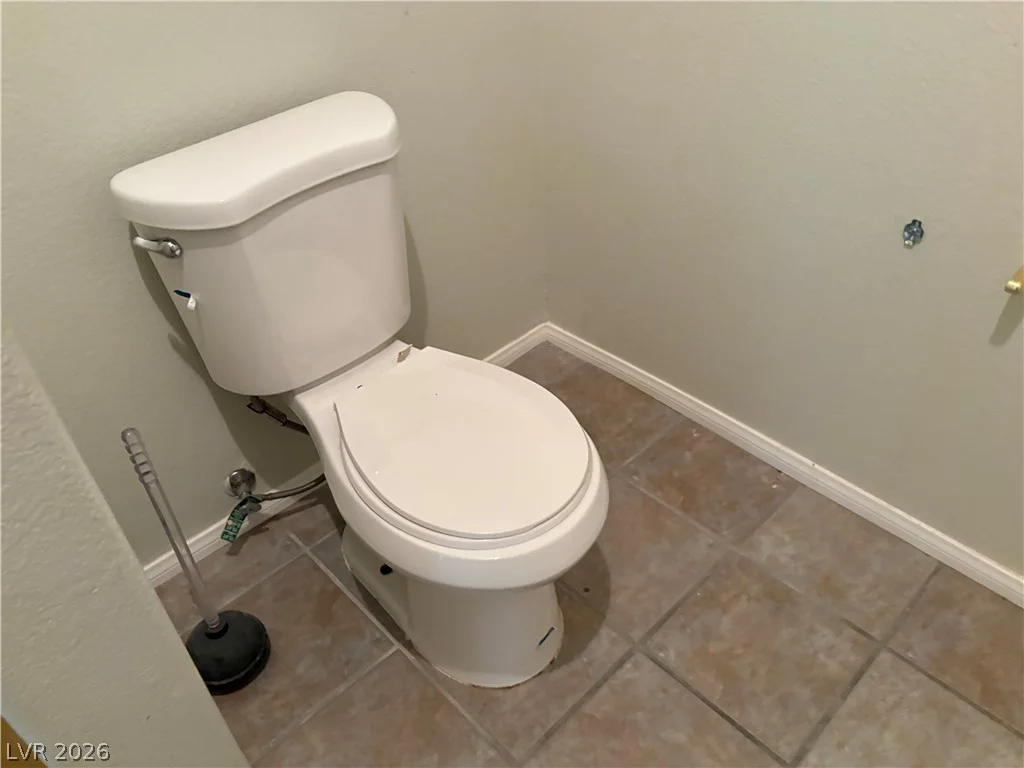 3940 Quiet Pine, Las Vegas, NV 89108
