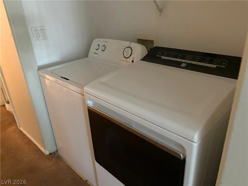 3940 Quiet Pine, Las Vegas, NV 89108