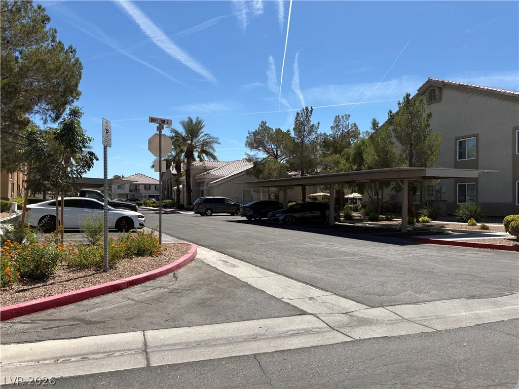 3940 Quiet Pine, Las Vegas, NV 89108