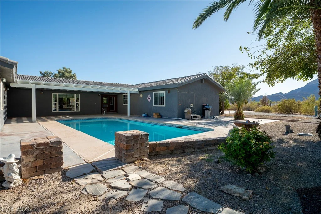 1660 Duck, Pahrump, NV 89060