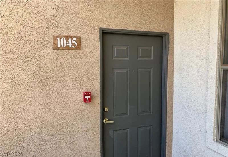 8000 Badura, Las Vegas, NV 89113