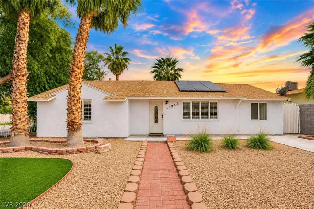 1932 Hassett, Las Vegas, NV 89104