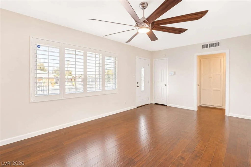 1932 Hassett, Las Vegas, NV 89104