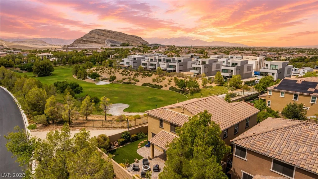3939 Catlyn Woods, Las Vegas, NV 89141
