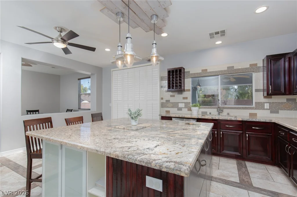 4929 Shady Rim, Las Vegas, NV 89131