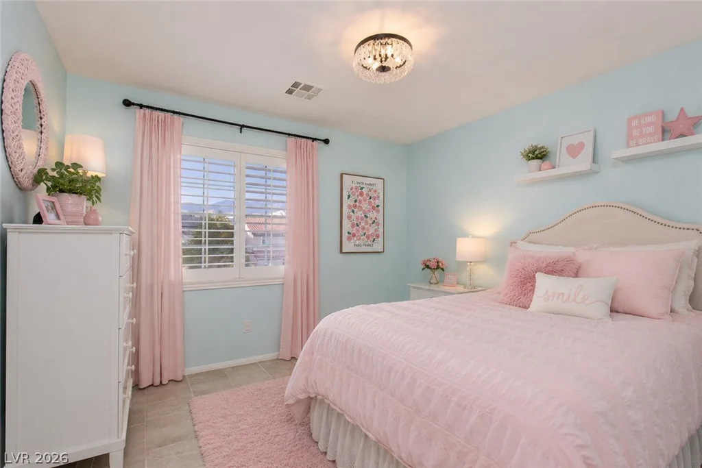 4929 Shady Rim, Las Vegas, NV 89131
