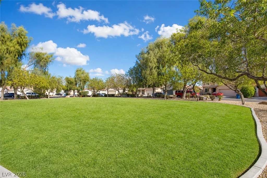 4929 Shady Rim, Las Vegas, NV 89131