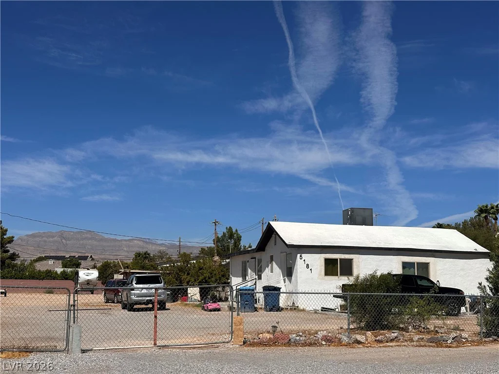 5181 Tioga, Las Vegas, NV 89149