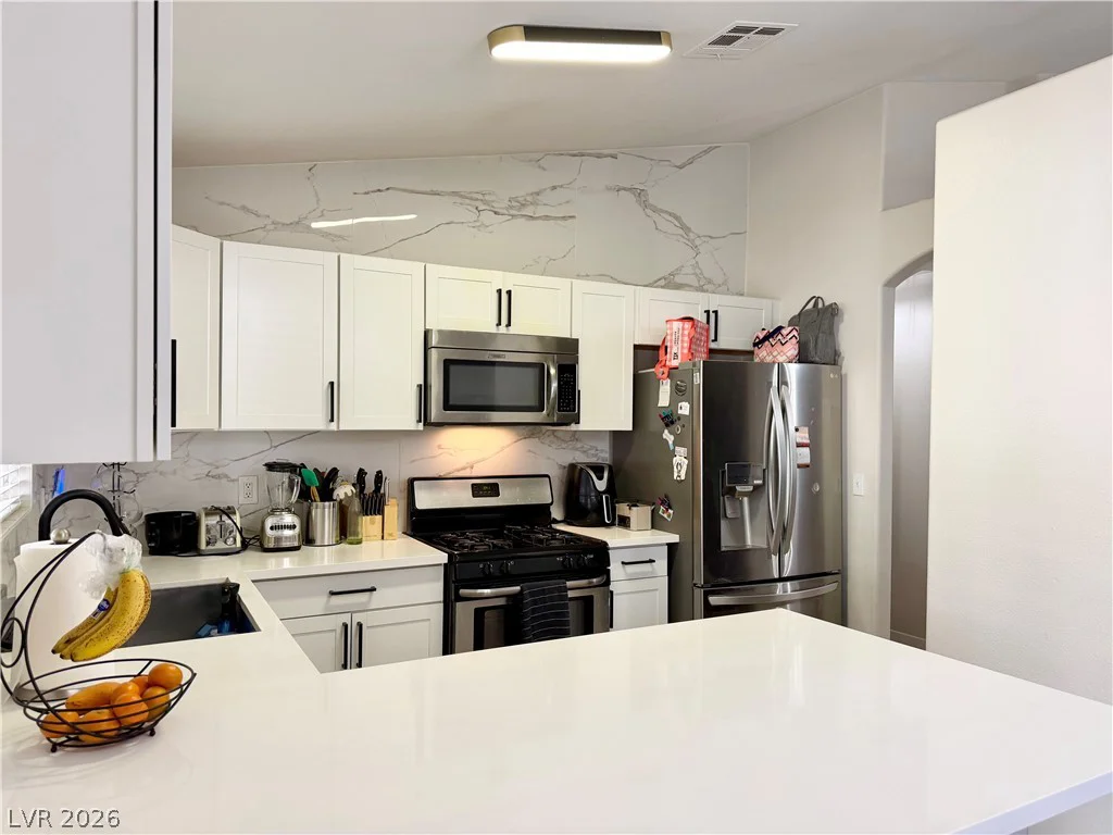 2432 Rocky Brook, North Las Vegas, NV 89030