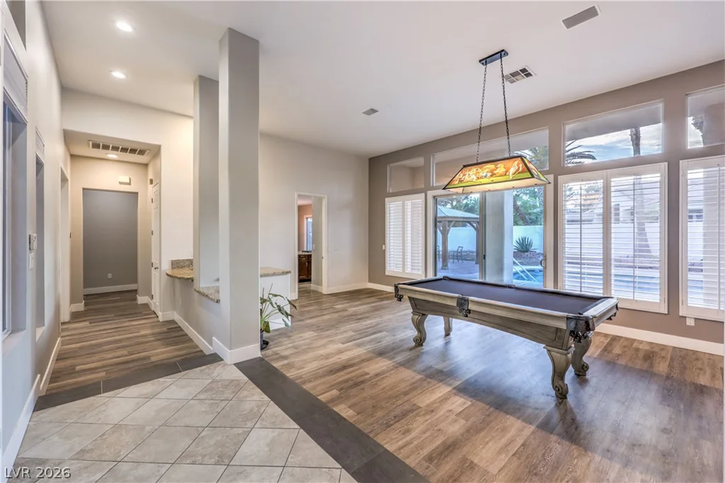 3801 Old Orchard, Las Vegas, NV 89108