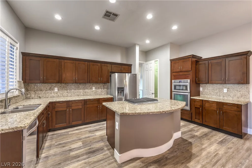 3801 Old Orchard, Las Vegas, NV 89108