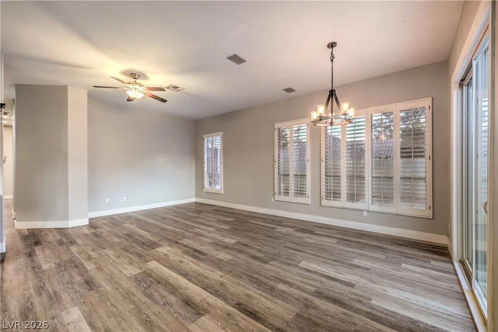 3801 Old Orchard, Las Vegas, NV 89108