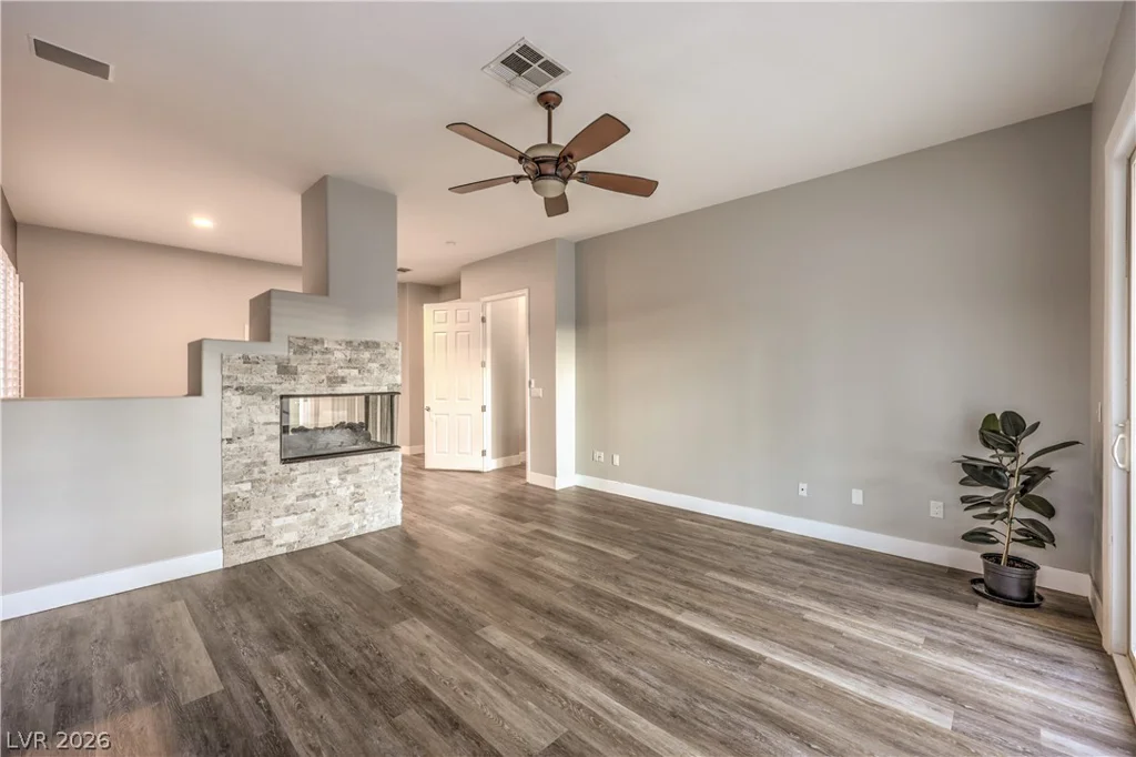 3801 Old Orchard, Las Vegas, NV 89108
