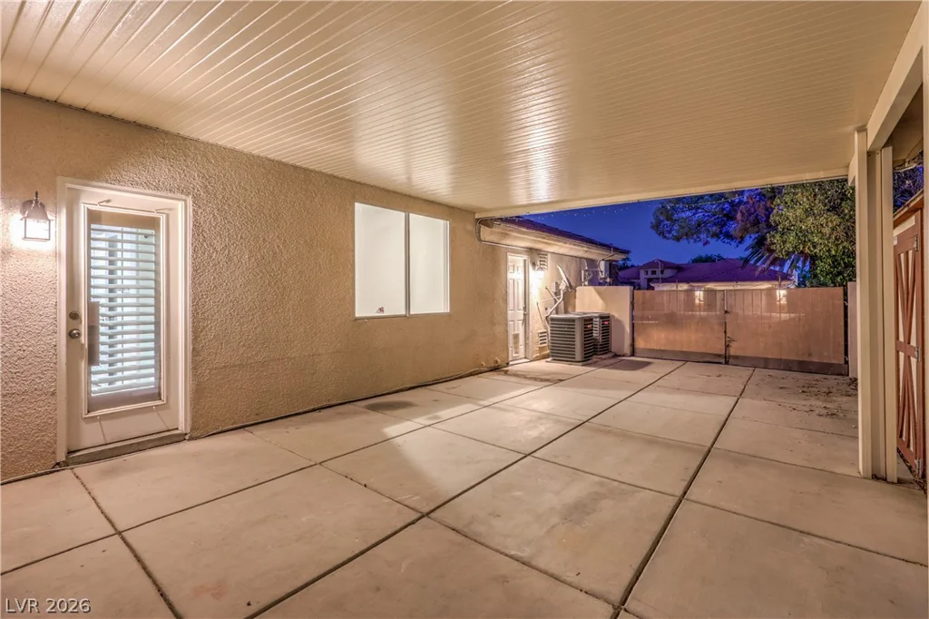 3801 Old Orchard, Las Vegas, NV 89108