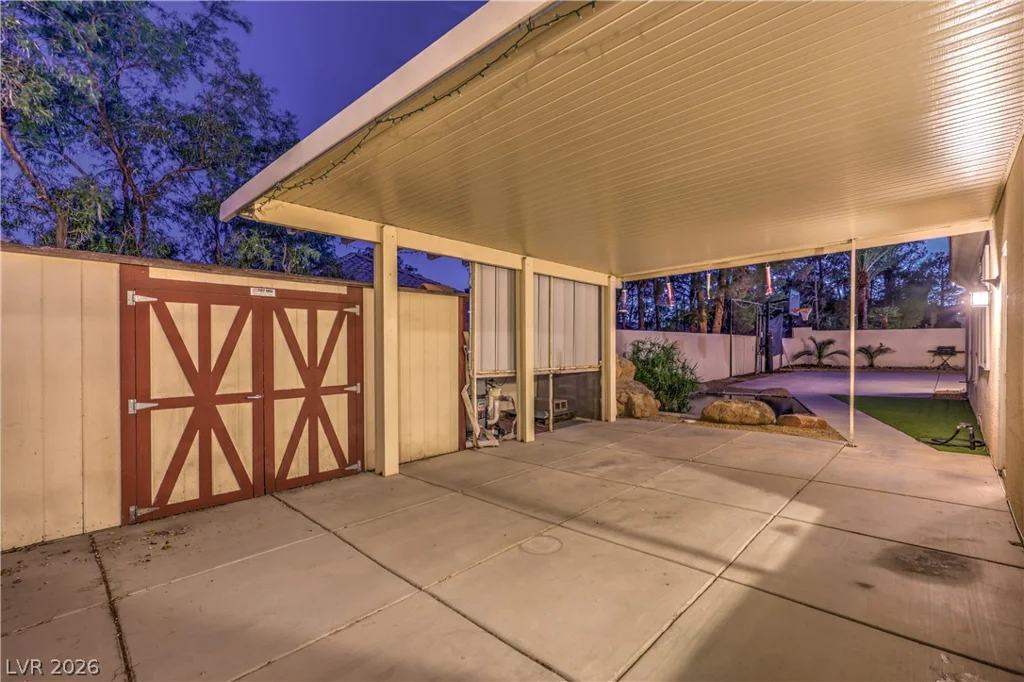 3801 Old Orchard, Las Vegas, NV 89108