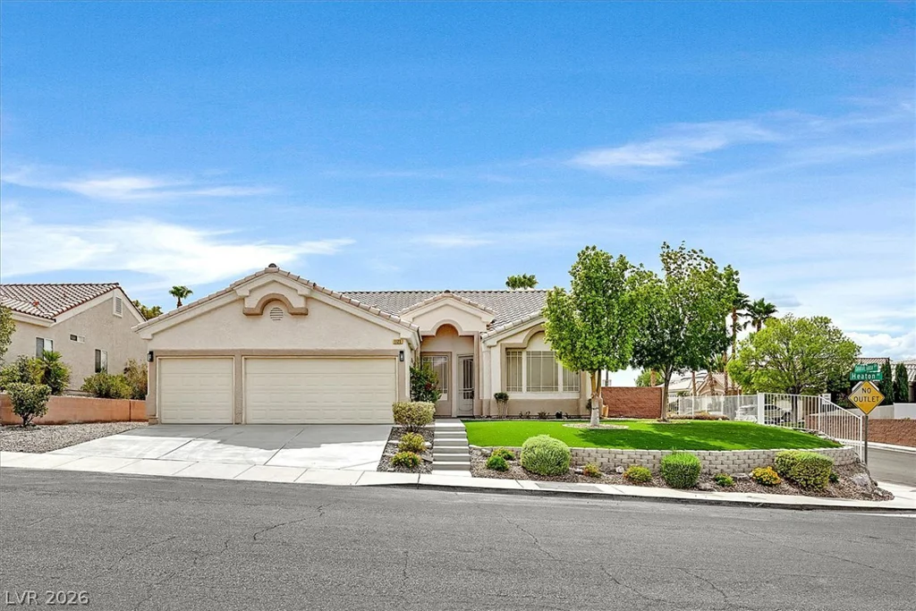 1125 Heaton, Henderson, NV 89052