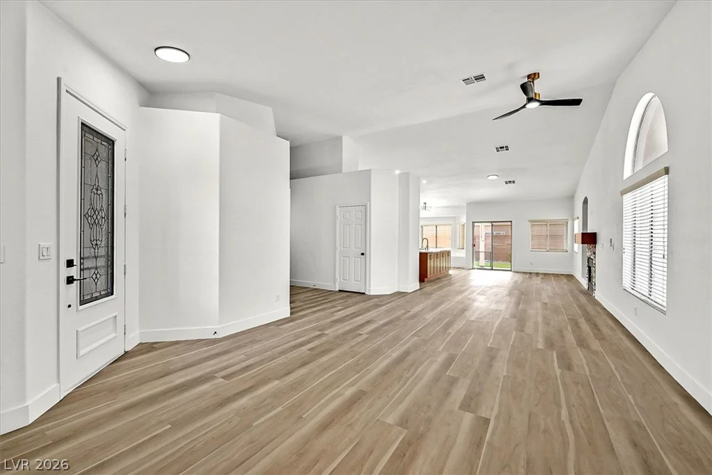 1125 Heaton, Henderson, NV 89052