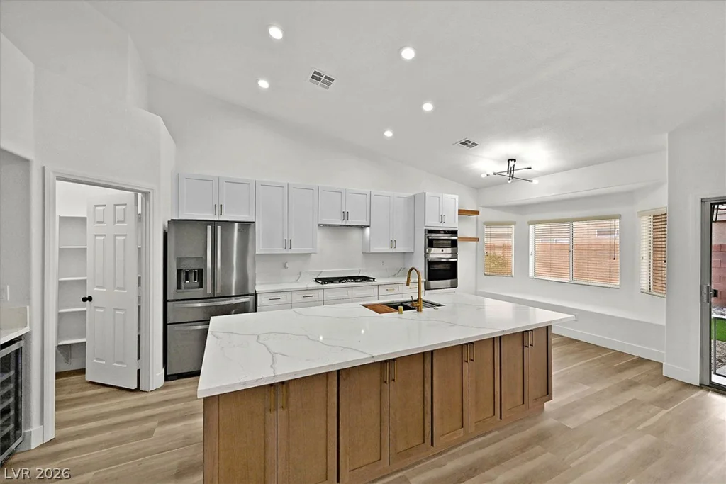 1125 Heaton, Henderson, NV 89052