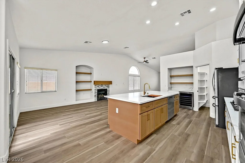 1125 Heaton, Henderson, NV 89052