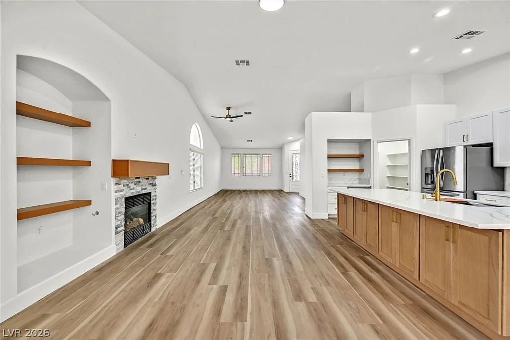 1125 Heaton, Henderson, NV 89052