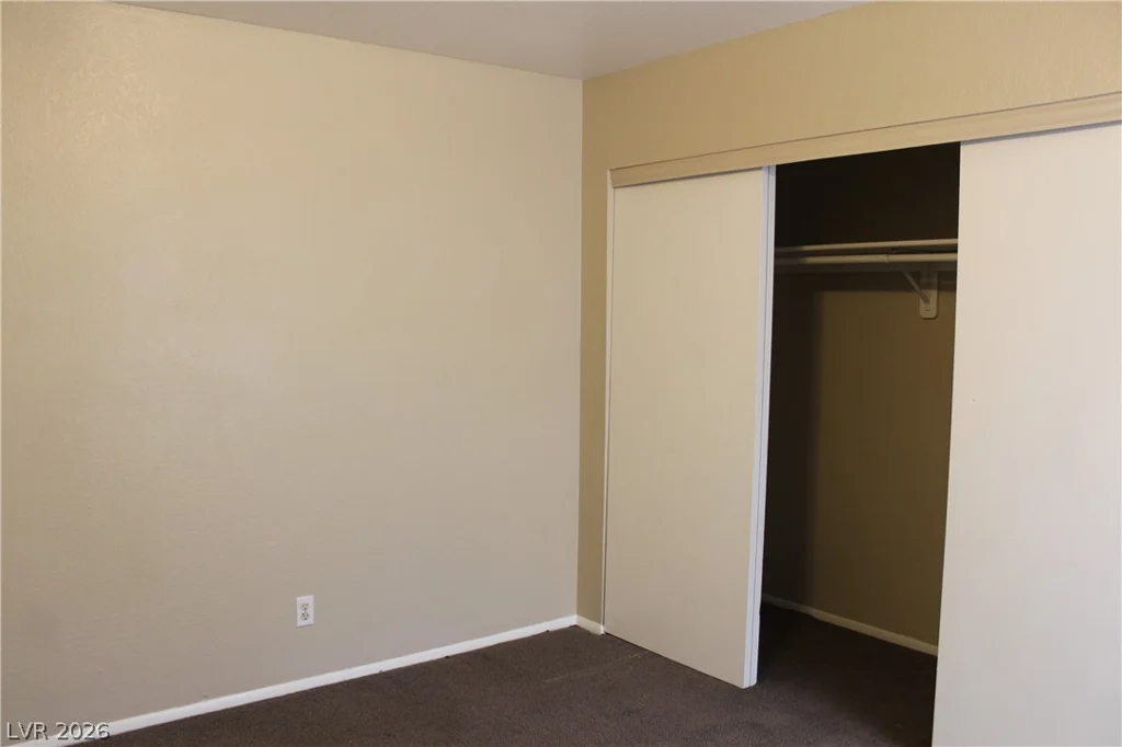 3770 Shirebrook, Las Vegas, NV 89115