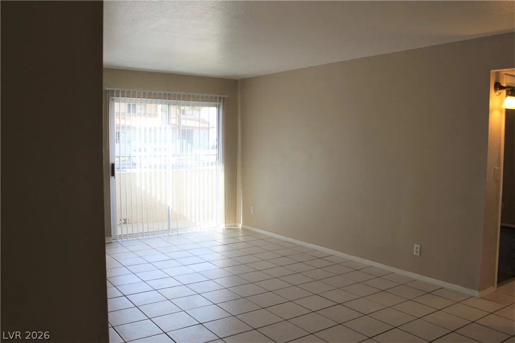 3770 Shirebrook, Las Vegas, NV 89115