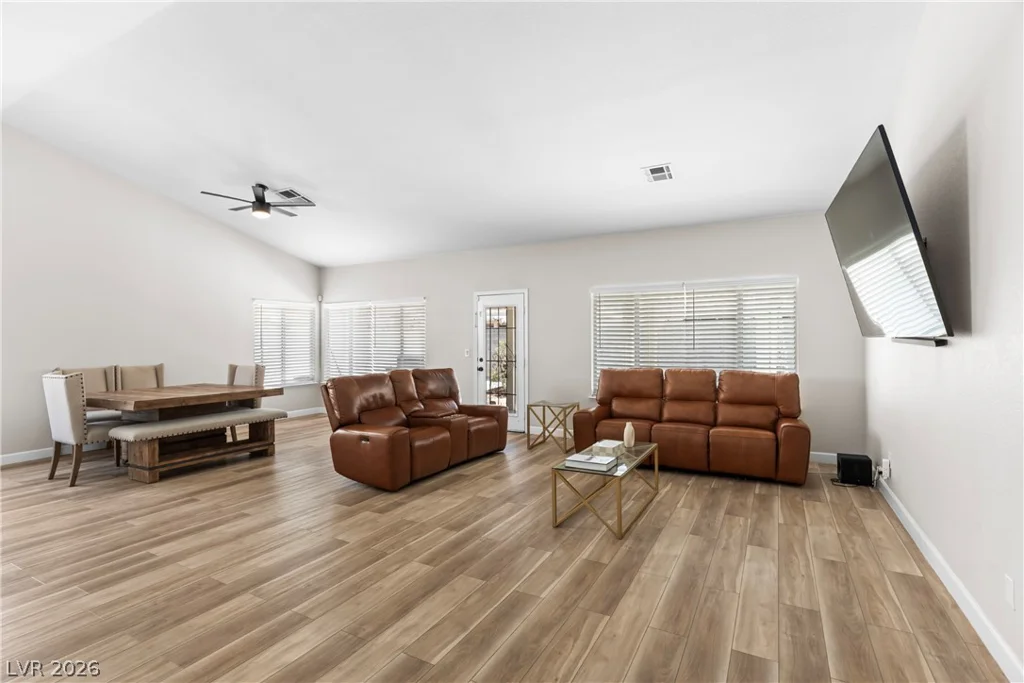 4705 Imperial Beach, North Las Vegas, NV 89032