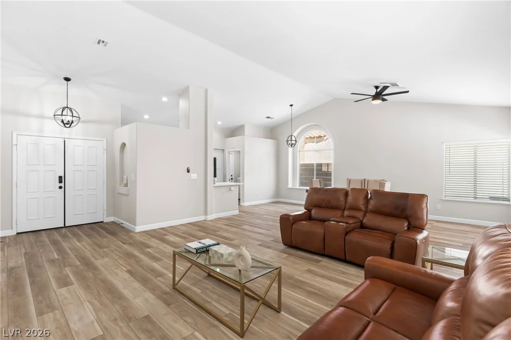 4705 Imperial Beach, North Las Vegas, NV 89032