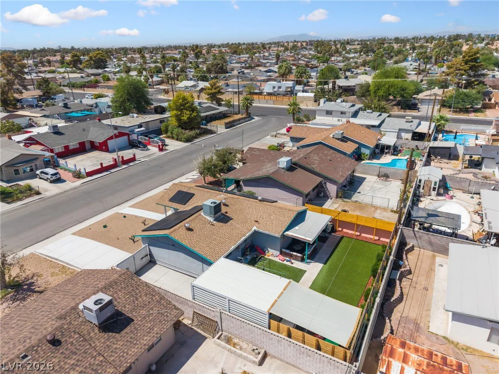 4646 Dennis, Las Vegas, NV 89121