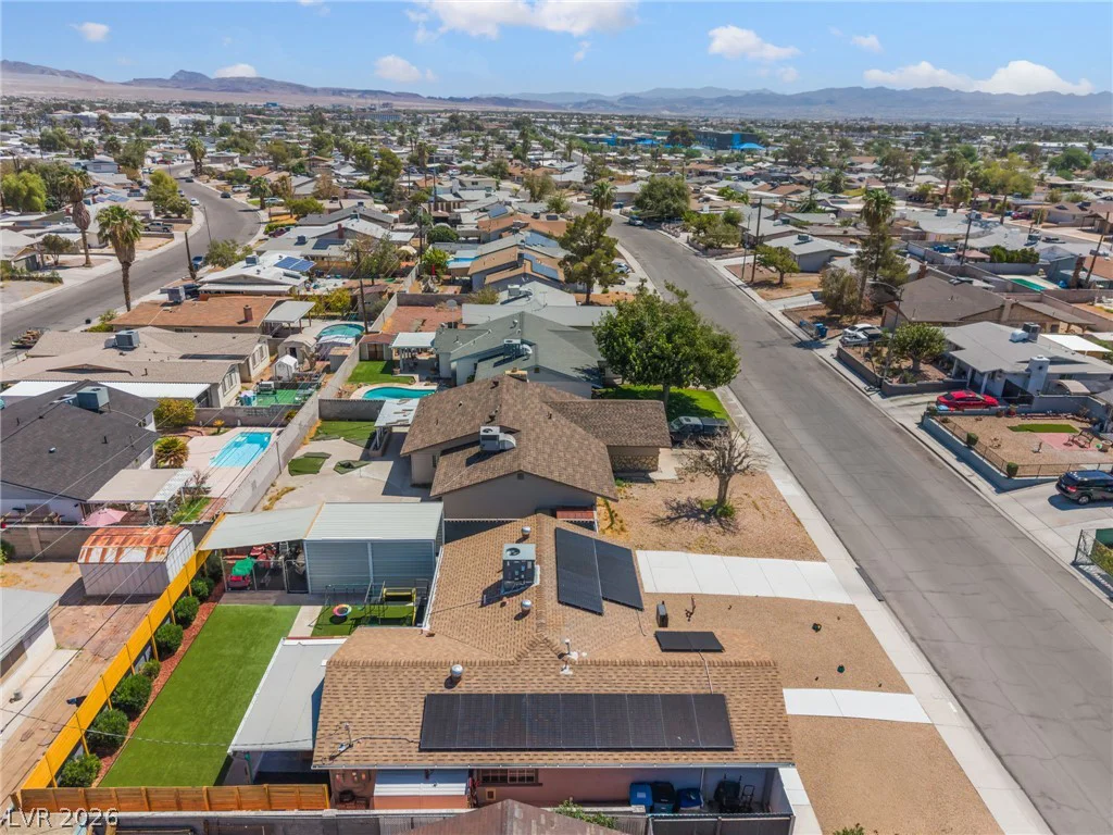 4646 Dennis, Las Vegas, NV 89121