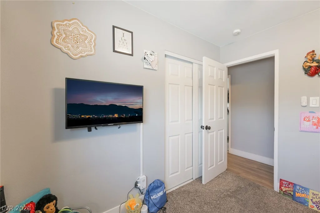 4646 Dennis, Las Vegas, NV 89121