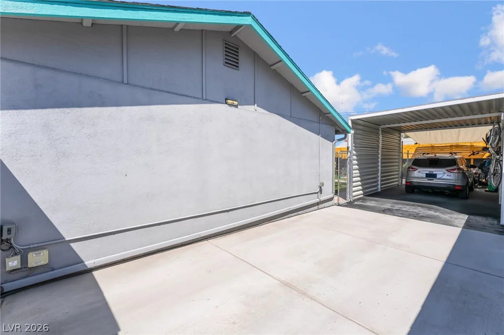 4646 Dennis, Las Vegas, NV 89121