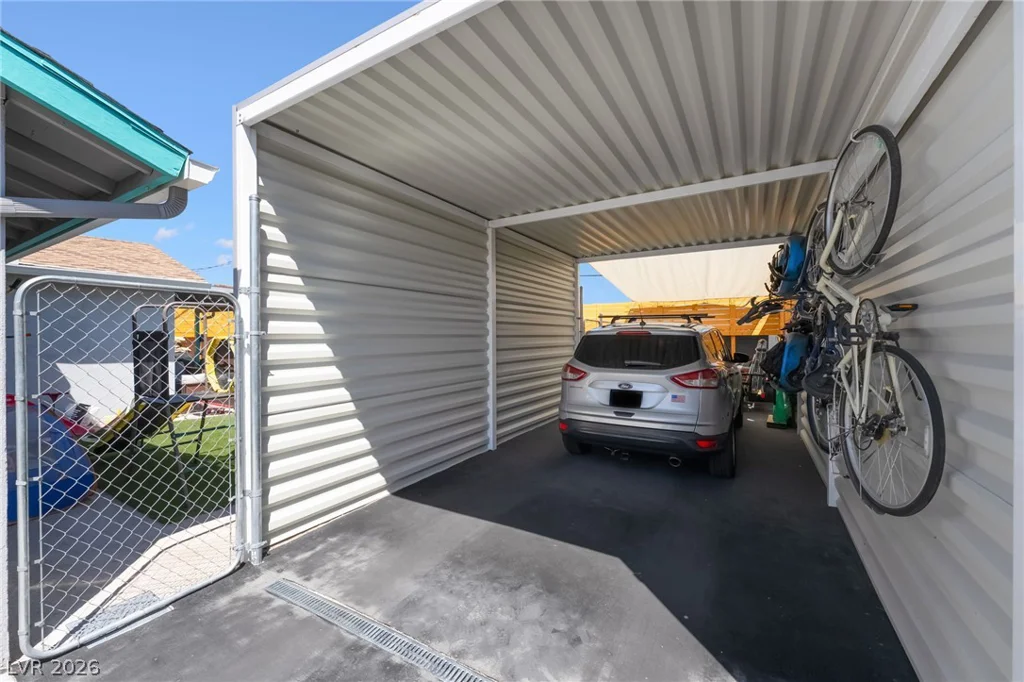 4646 Dennis, Las Vegas, NV 89121