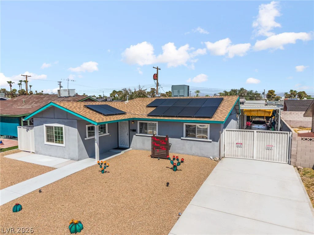 4646 Dennis, Las Vegas, NV 89121