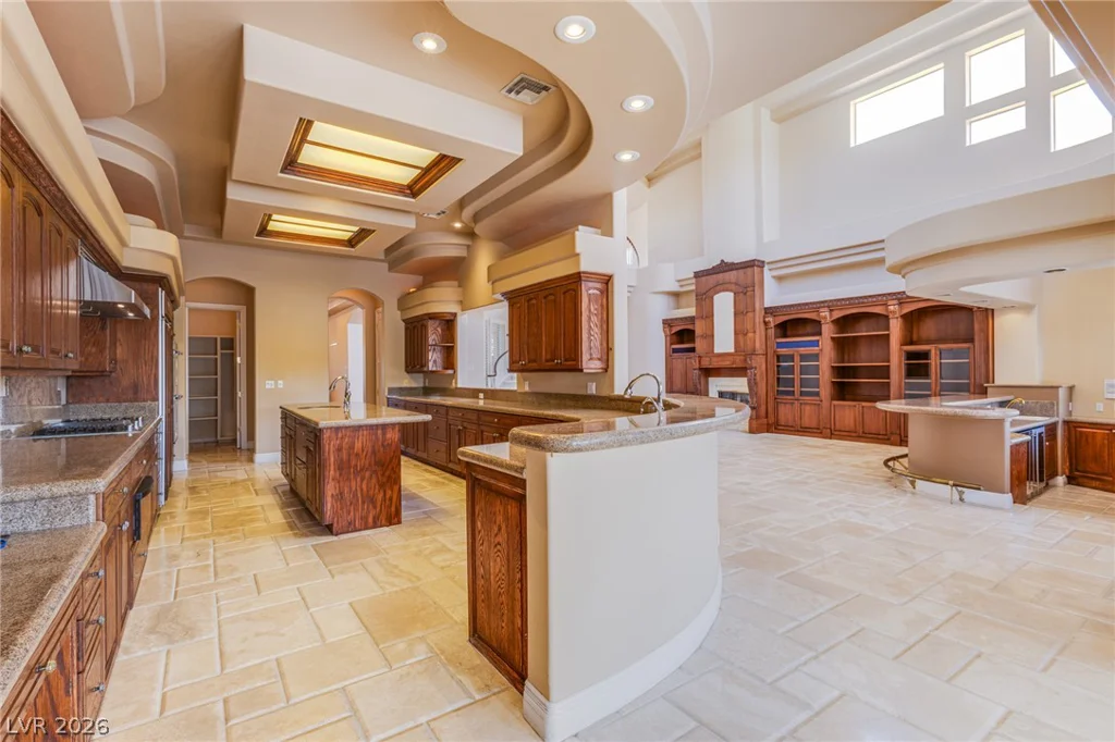 71 Cascade Creek, Las Vegas, NV 89113