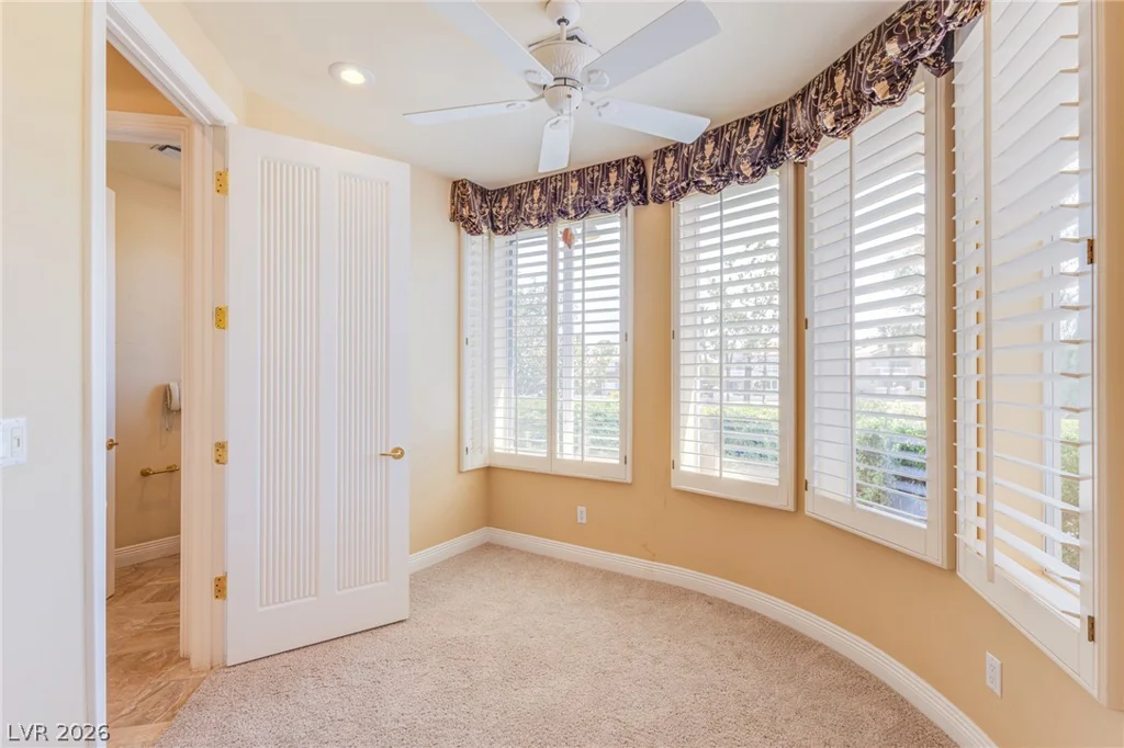 71 Cascade Creek, Las Vegas, NV 89113