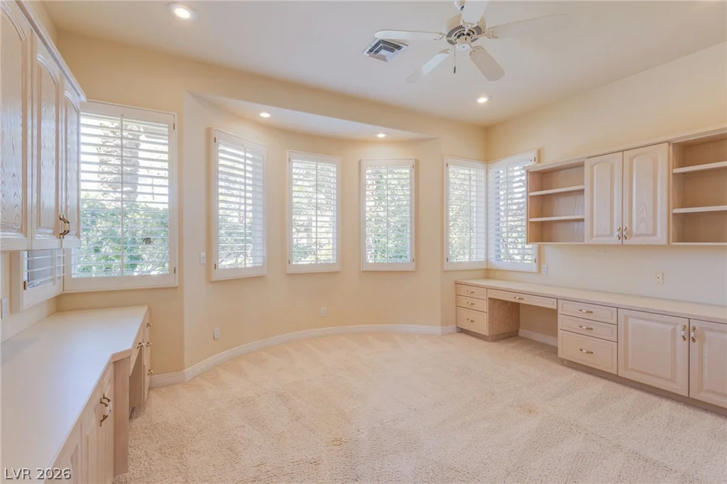 71 Cascade Creek, Las Vegas, NV 89113