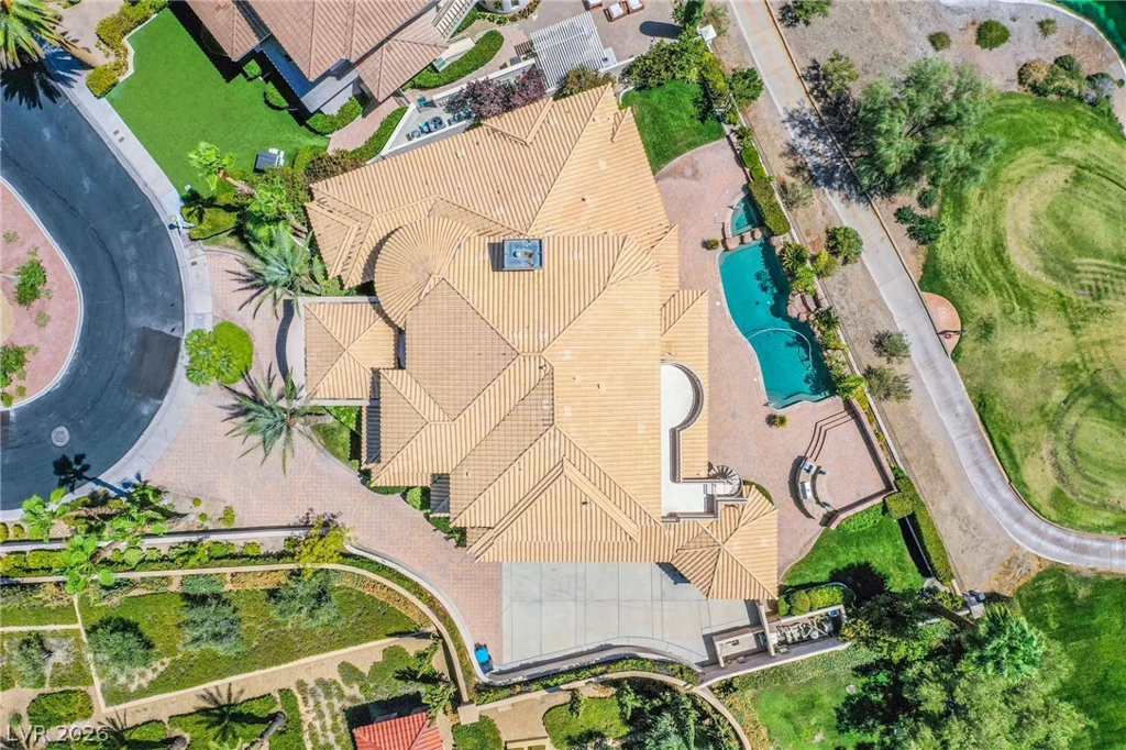 71 Cascade Creek, Las Vegas, NV 89113