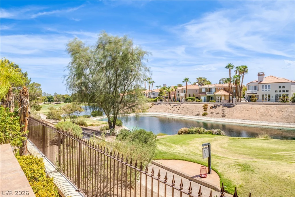 71 Cascade Creek, Las Vegas, NV 89113
