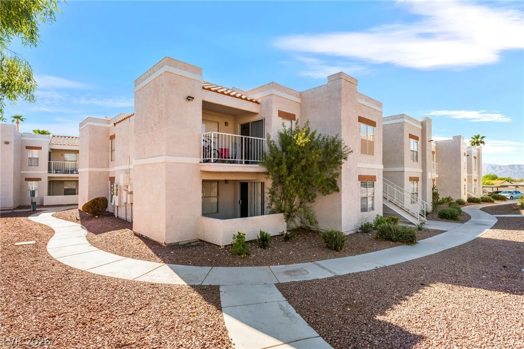 6800 Lake Mead, Las Vegas, NV 89156