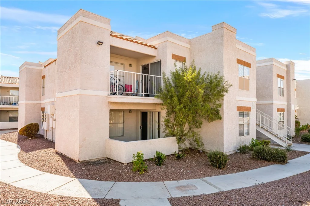 6800 Lake Mead, Las Vegas, NV 89156