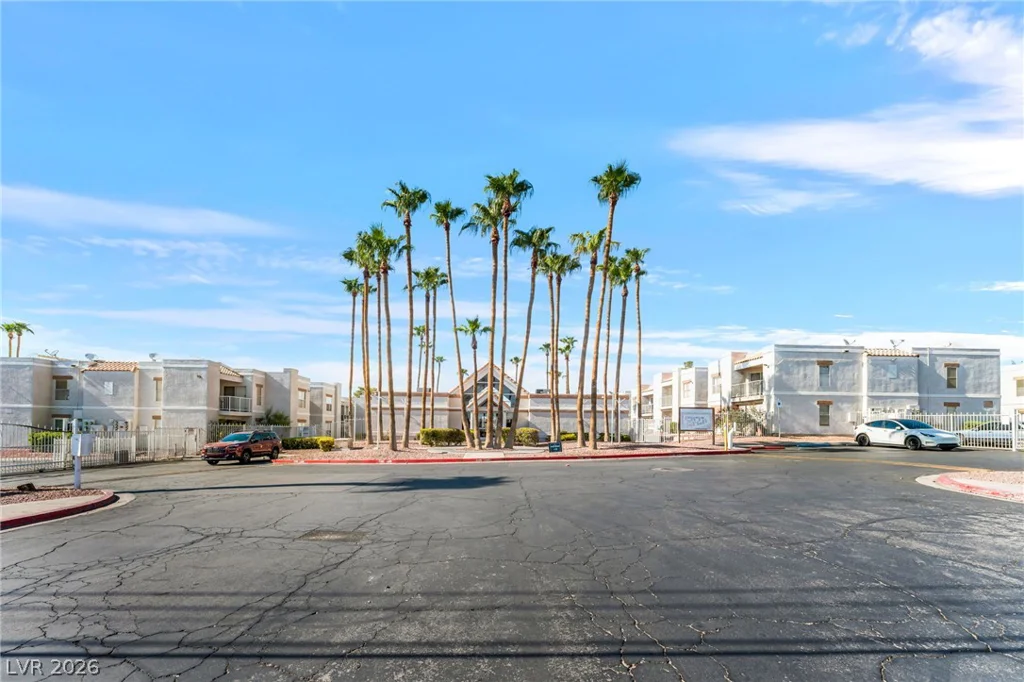 6800 Lake Mead, Las Vegas, NV 89156