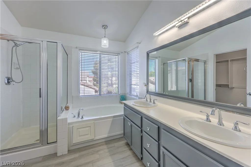 1730 Running Creek, North Las Vegas, NV 89031