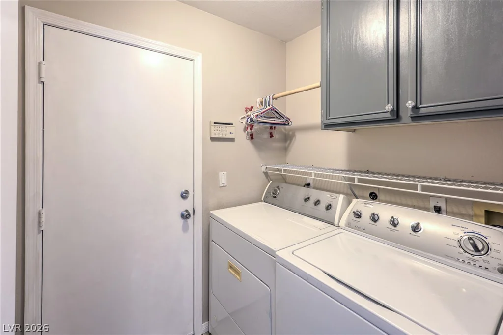 1730 Running Creek, North Las Vegas, NV 89031