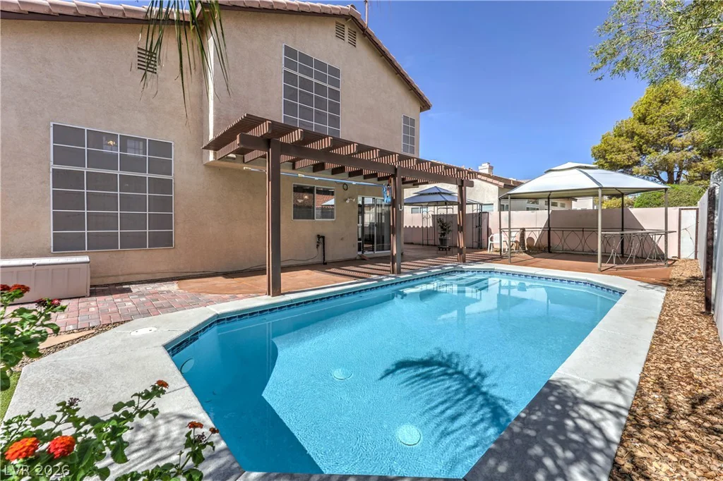 1730 Running Creek, North Las Vegas, NV 89031