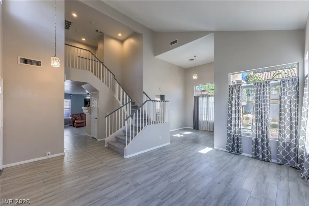 1730 Running Creek, North Las Vegas, NV 89031